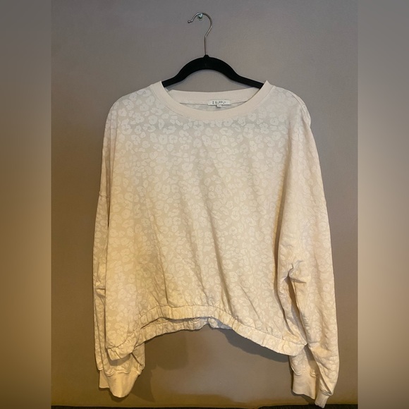 Z Supply Mason Leopard Pullover Sweatshirt - Picture 3 of 9